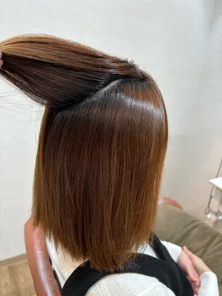 ミディアム Circus 石原愛里のヘアスタイル