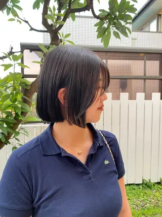 ミディアム 梅津 桜子のヘアスタイル