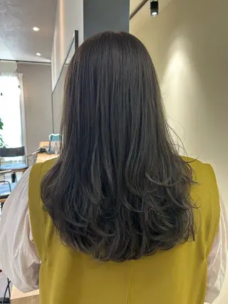 カラー hubhair レイヤー/透明感のヘアスタイル