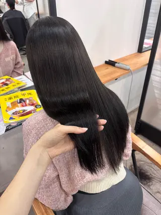 ロング カラー ヘアアレンジ Trip大名 AZUのヘアスタイル