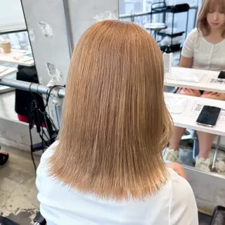 ミディアム カラー ✨傷ませないカラー ✨美髪矯正✨レオンのヘアスタイル