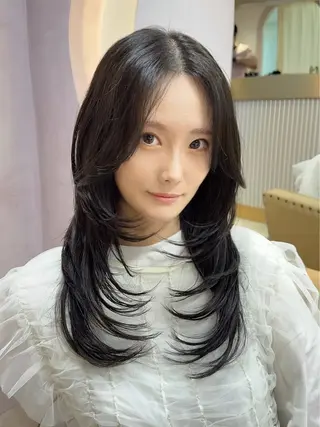 ミディアム トレンド韓国レイヤー 🇰🇷のんのヘアスタイル