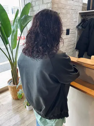 セミロング パーマ Basis 田口豪司のヘアスタイル