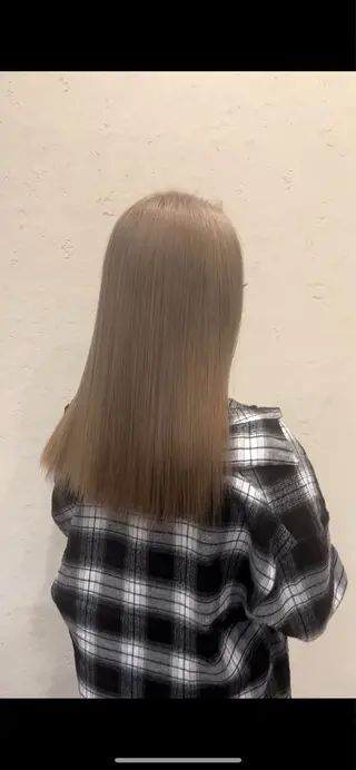 ロング ハイトーンカラー/メ ンズカット/舘山優羽のヘアスタイル
