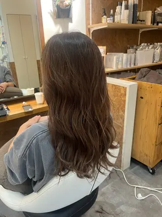 ロング 佐藤 未来のヘアスタイル
