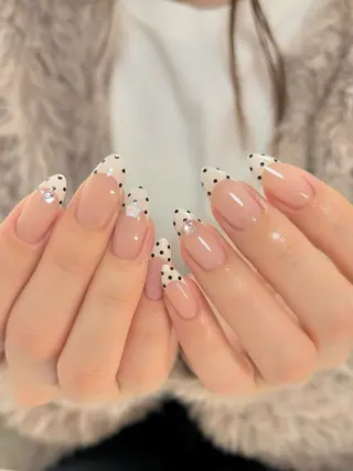 ミディアム Hi beauty 渋谷のネイルデザイン