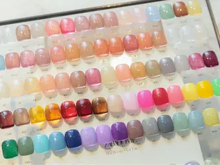 ネイル 岸本 ひなののネイルデザイン