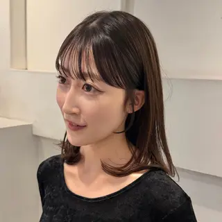 ミディアム カラー 顔周りレイヤー꙳⋆ ミディアム⌇SAKIのヘアスタイル