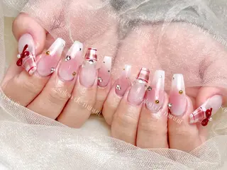 ネイル Emily 🎀のネイルデザイン