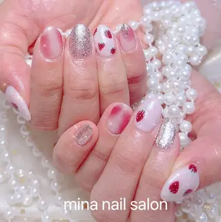 ネイル リリ 奈🎀のネイルデザイン