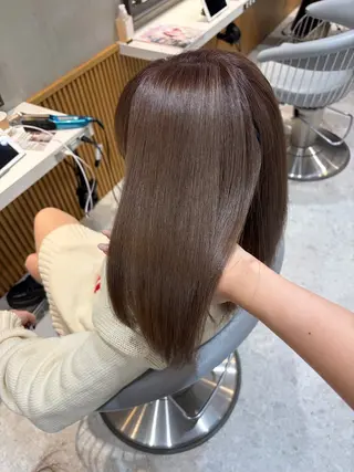 セミロング カラー ヘアセット/レイヤー 赤み消し/はるかのヘアスタイル