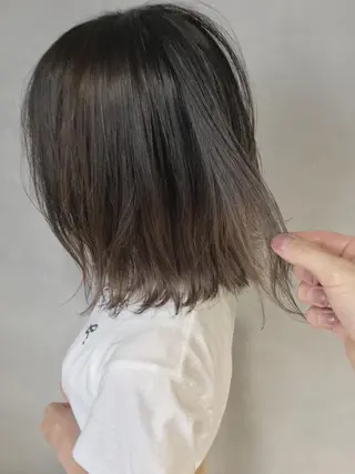 ショート カラー 岡邉 隆太のヘアスタイル