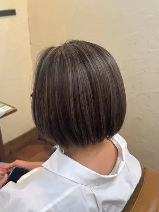 ミディアム 酒井 那乃羽のヘアスタイル