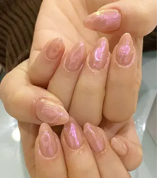 ネイル 板垣 綾乃のネイルデザイン