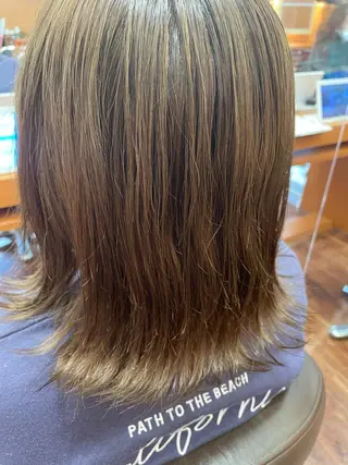 ミディアム カラー セト マユミのヘアスタイル