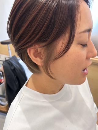 ミディアム カラー 久木原 ゆりのヘアスタイル