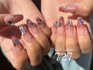 ネイル 727 nailのネイルデザイン