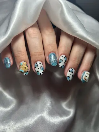 ネイル nailroom sb𓈒𓂂𓏸のネイルデザイン