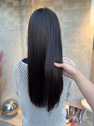 ロング 都築 未来のヘアスタイル