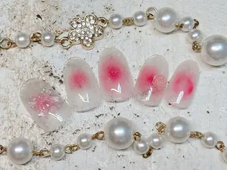 ネイル パッチリオメメ Lianaのネイルデザイン
