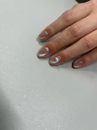 ネイル 鈴木 愛のネイルデザイン