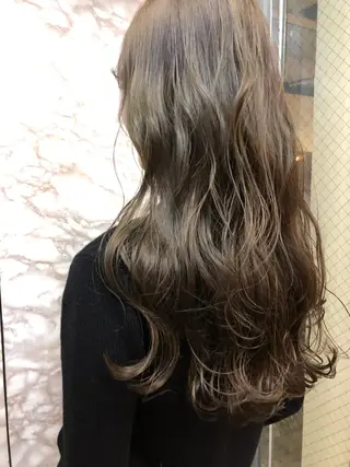 ロング カラー パーマ ヘアアレンジ メンズ TOMO GEEKS代表のヘアスタイル