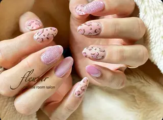 ネイル フルリール 【プライベートサロンのネイルデザイン