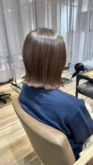 ミディアム カラー ツチイ リョウタのヘアスタイル