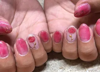ネイル パラあり！フィルイン 美フォルムのネイルデザイン