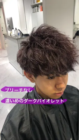 ショート カラー メンズ センターパート/毛 流れ/パーマ特化のヘアスタイル