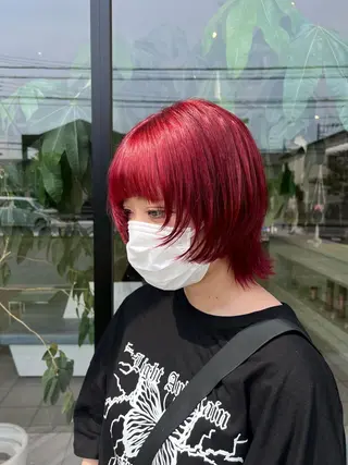 ミディアム 中嶋 彩乃のヘアスタイル