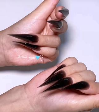 ネイル XIINHNAIL 船橋店　馬詰ちゃんのネイルデザイン