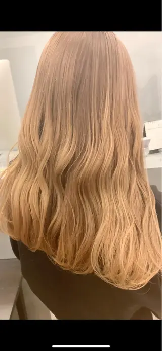 ロング カラー i'll 未空のヘアスタイル