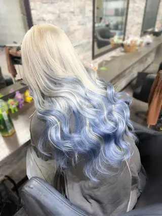 ロング カラー ハイトーンエクステ 🎩カズキ🎩のヘアスタイル