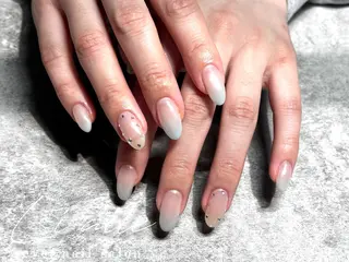 ネイル Li aile kana💎🫧のネイルデザイン