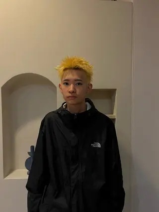 ショート カラー メンズ 野呂 育摩のヘアスタイル