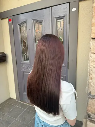 ロング カラー 清水 花菜のヘアスタイル