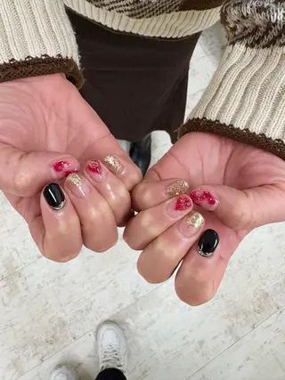 ネイル 吉田 里菜のネイルデザイン