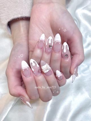 ネイル Mia ⊹ ࣪ ˖ ໒꒱のネイルデザイン