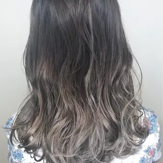 セミロング カラー 髪質改善カラー韓国風 レイヤーtudaのヘアスタイル