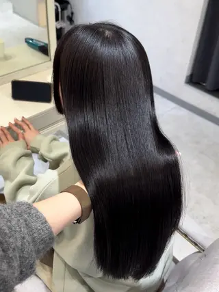ロング 神戸で縮毛矯正/髪質 改善/お任せくださいのヘアスタイル