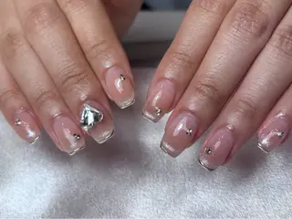 ミディアム Nailsalon Puttiのネイルデザイン