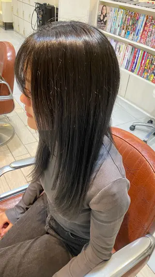 ロング 中江 唱のヘアスタイル