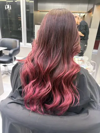 ロング 🫧バレイヤージュ/ ハイトーン/ミズキのヘアスタイル