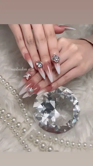 ネイル nailsalon azu Hinaのネイルデザイン