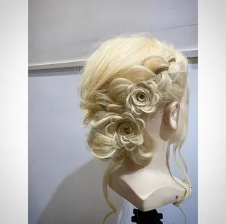 ヘアアレンジ 似合う髪型見つけます AYAKAのヘアスタイル
