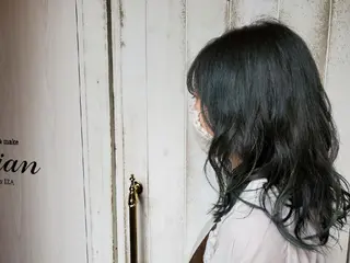 ロング カラー パル__レイヤー/パ ーマ/デザインカラーのヘアスタイル
