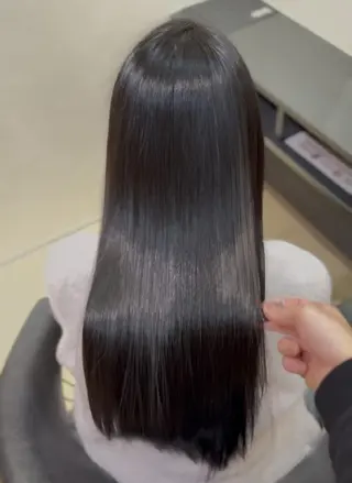 セミロング FJ/髪質改善💎 縮毛矯正/特化サロンのヘアスタイル