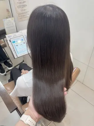セミロング カラー 頭皮×髪質改善 透明感カラー💎中村のヘアスタイル