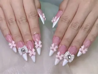 ネイル lucky nail 歌舞伎町のネイルデザイン